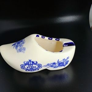 Six Flags Wooden Shoe Ashtray